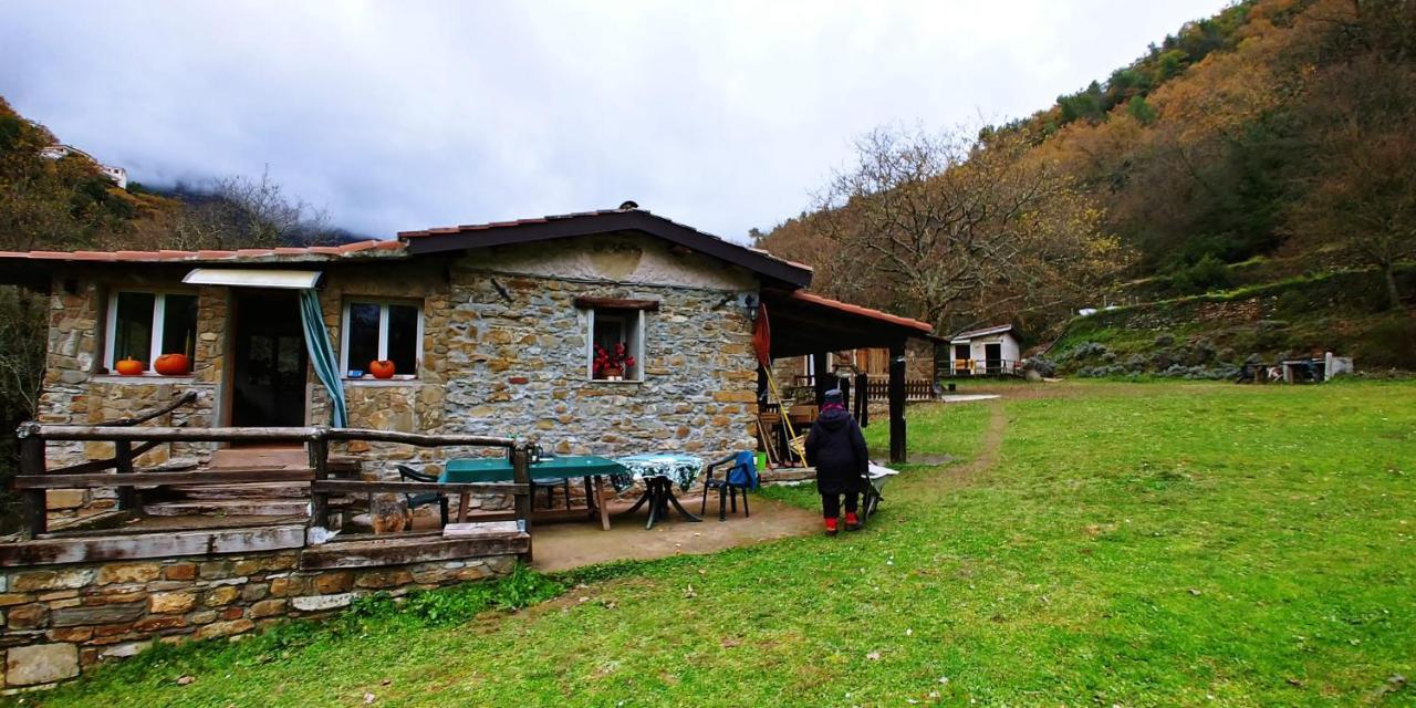 Hotel Agricamping Ponteraggio N.1 Dolceacqua Exterior foto