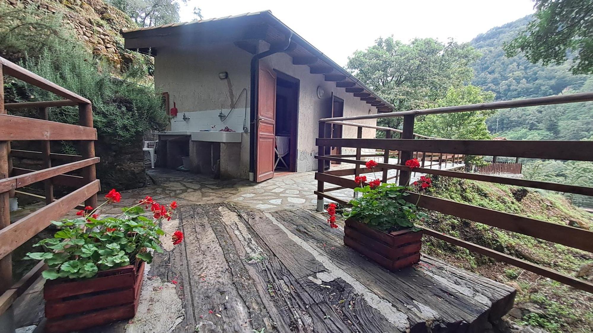Hotel Agricamping Ponteraggio N.1 Dolceacqua Exterior foto